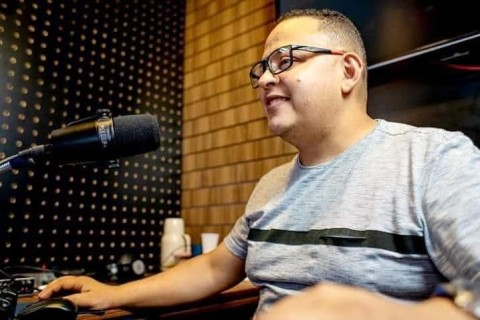 EDITORIAL – O RÁDIO PRECISA VOLTAR A FALAR COM GENTE